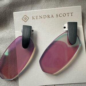 Kendra Scott Aragon earrings - gunmetal gray and dichroic glass RARE